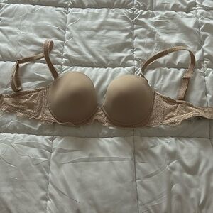 Simone Perele 32 F - never worn, convertible bra, straps removable